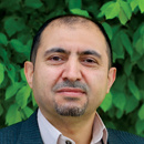 دکتر علی اشرفی (سرآمد آموزشی دانشکده ادبیات و علوم‌انسانی)